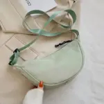 Ženska torbica za pojas